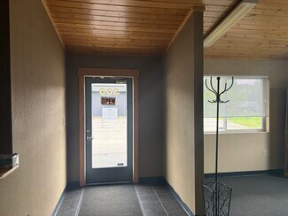 Plus de détails pour 15614 Windrose Ln, Hayward, WI - Bureau à louer