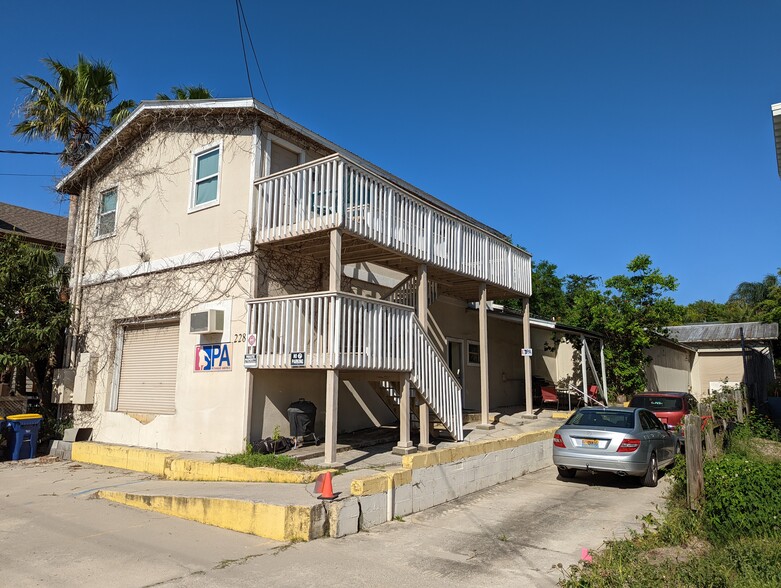 228 N 2nd St, Fernandina Beach, FL à louer - Photo de l’immeuble – Image 1 sur 27