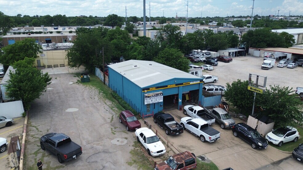 3420 South Fwy, Fort Worth, TX à vendre - Photo de l’immeuble – Image 2 sur 6