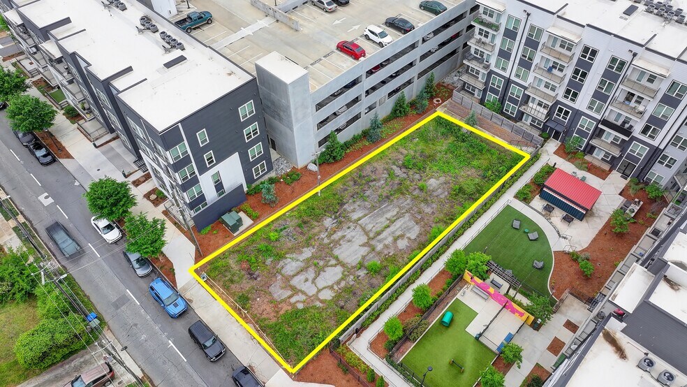 717 Fraser Street, Atlanta, GA à vendre - Photo principale – Image 1 sur 11