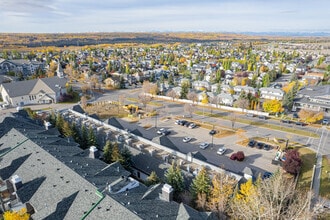 7337 Sierra Morena Blvd SW, Calgary, AB - VUE AÉRIENNE  vue de carte - Image1