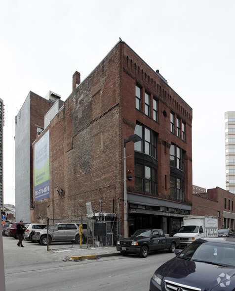 30-32 Lancaster St, Boston, MA à louer - Photo principale – Image 1 sur 5