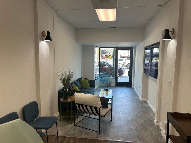 511-515 S Myrtle Ave, Monrovia, CA à louer - Photo de l’immeuble – Image 3 sur 13