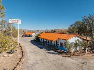 Plus de détails pour 2310 W Highway 90, Alpine, TX - Hôtellerie à vendre