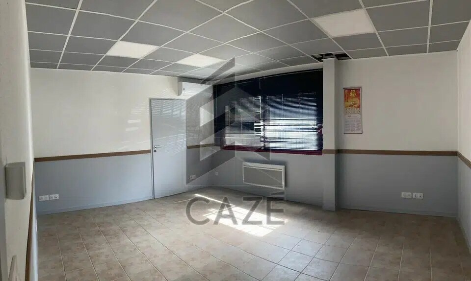 Bureau dans Martillac à louer - Photo de l’immeuble – Image 3 sur 5