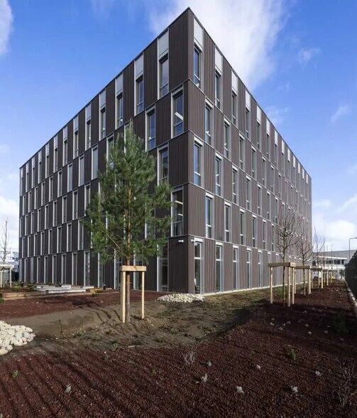 10 Rue Henri Legay, Villeurbanne à louer - Photo de l’immeuble – Image 2 sur 2