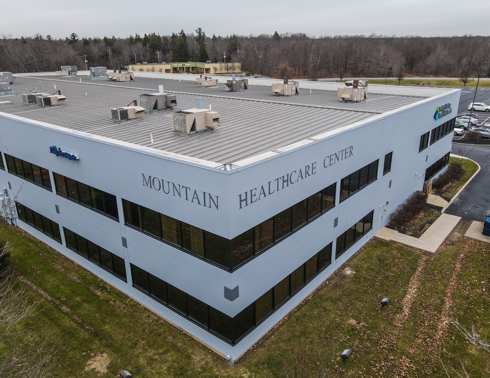 100 Community Dr, Tobyhanna, PA à louer Photo de l’immeuble– Image 1 sur 27