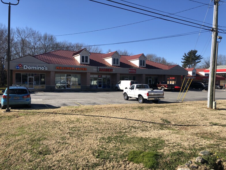 11242 Cumming Hwy, Canton, GA à louer - Photo de l’immeuble – Image 3 sur 3