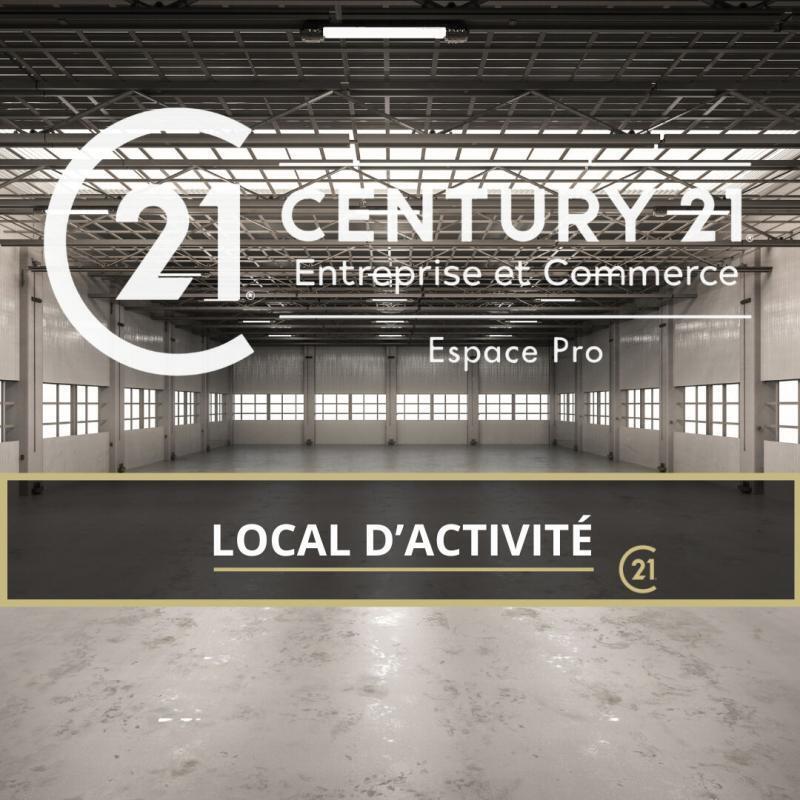 Local d'activités dans Soliers à vendre Photo de l’immeuble– Image 1 sur 3