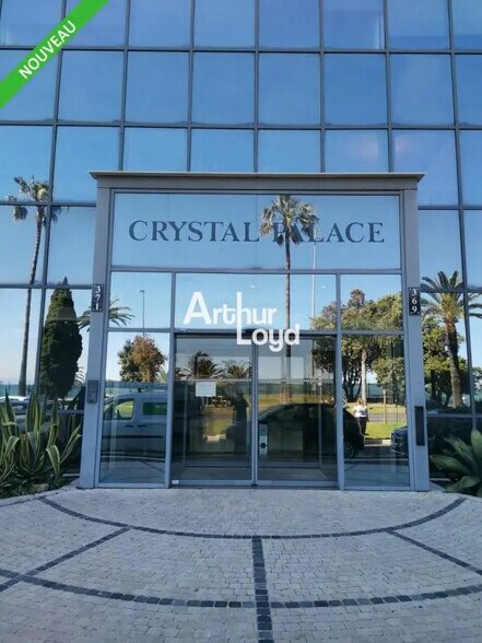 369 371 Promenade Des Anglais, Nice à louer - Photo de l’immeuble – Image 2 sur 4