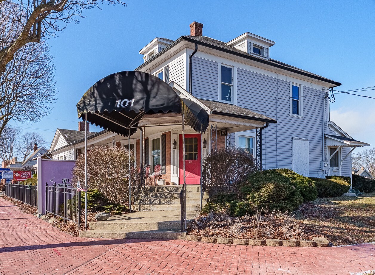 101 W National Rd, Englewood, OH à vendre Photo de l’immeuble– Image 1 sur 49