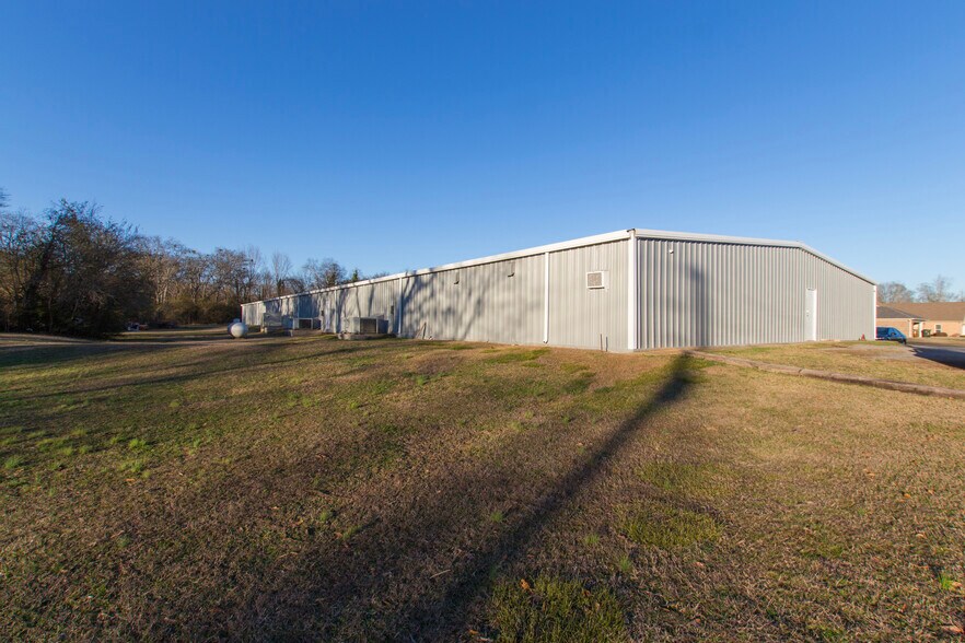 1453 Johnson Ave, New Hope, AL à vendre - Photo de l’immeuble – Image 2 sur 26