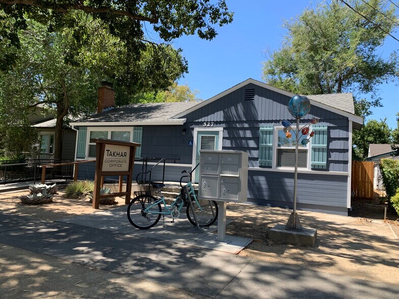 527 G St, Davis, CA à louer - Photo de l’immeuble – Image 2 sur 14