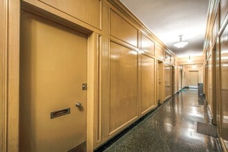 9730-9732 Wilshire Blvd, Beverly Hills, CA à louer Photo de l’immeuble– Image 1 sur 11