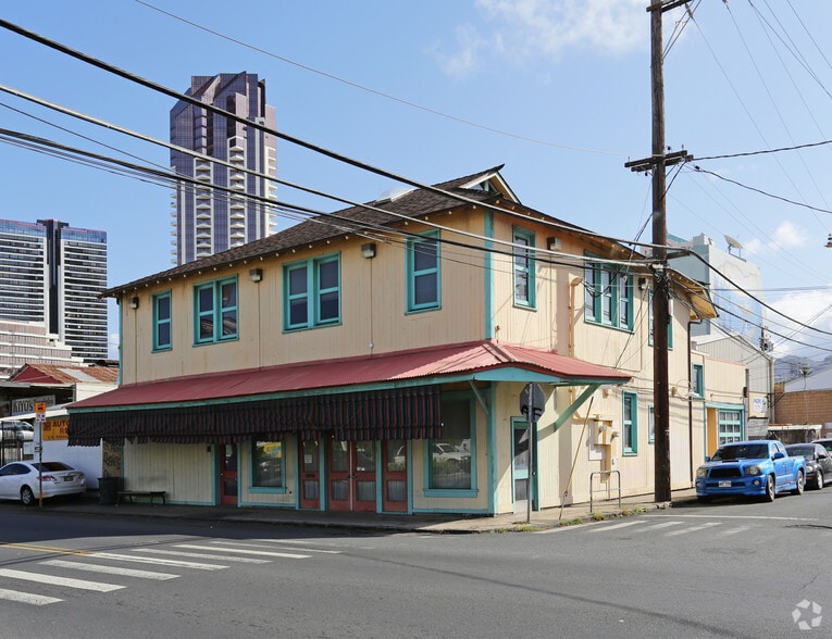 894 Queen St, Honolulu, HI à louer - Photo principale – Image 1 sur 28