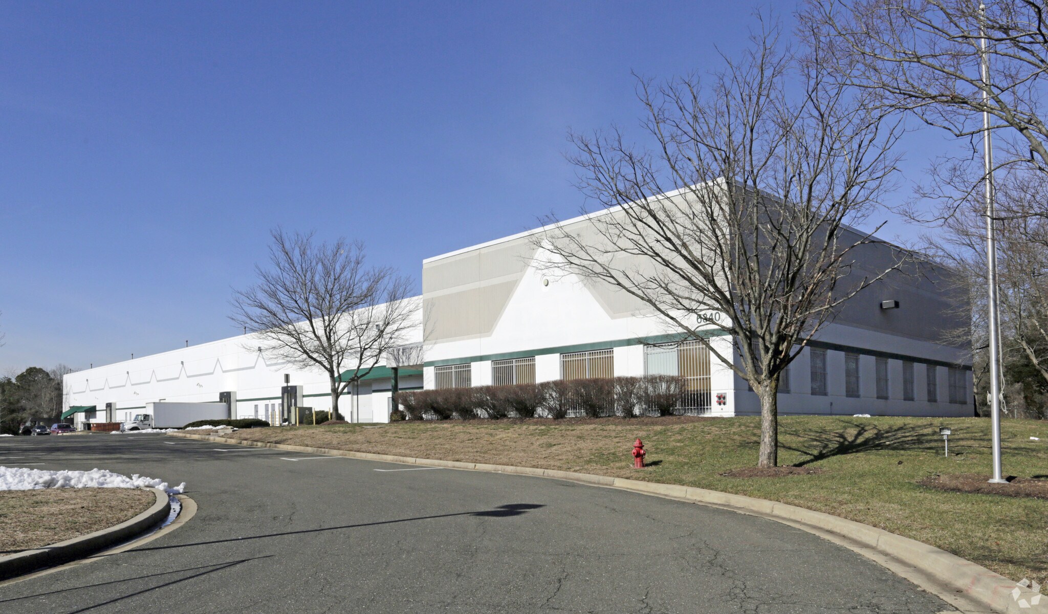 6340 Columbia Park Rd, Landover, MD à louer Photo de l’immeuble– Image 1 sur 8
