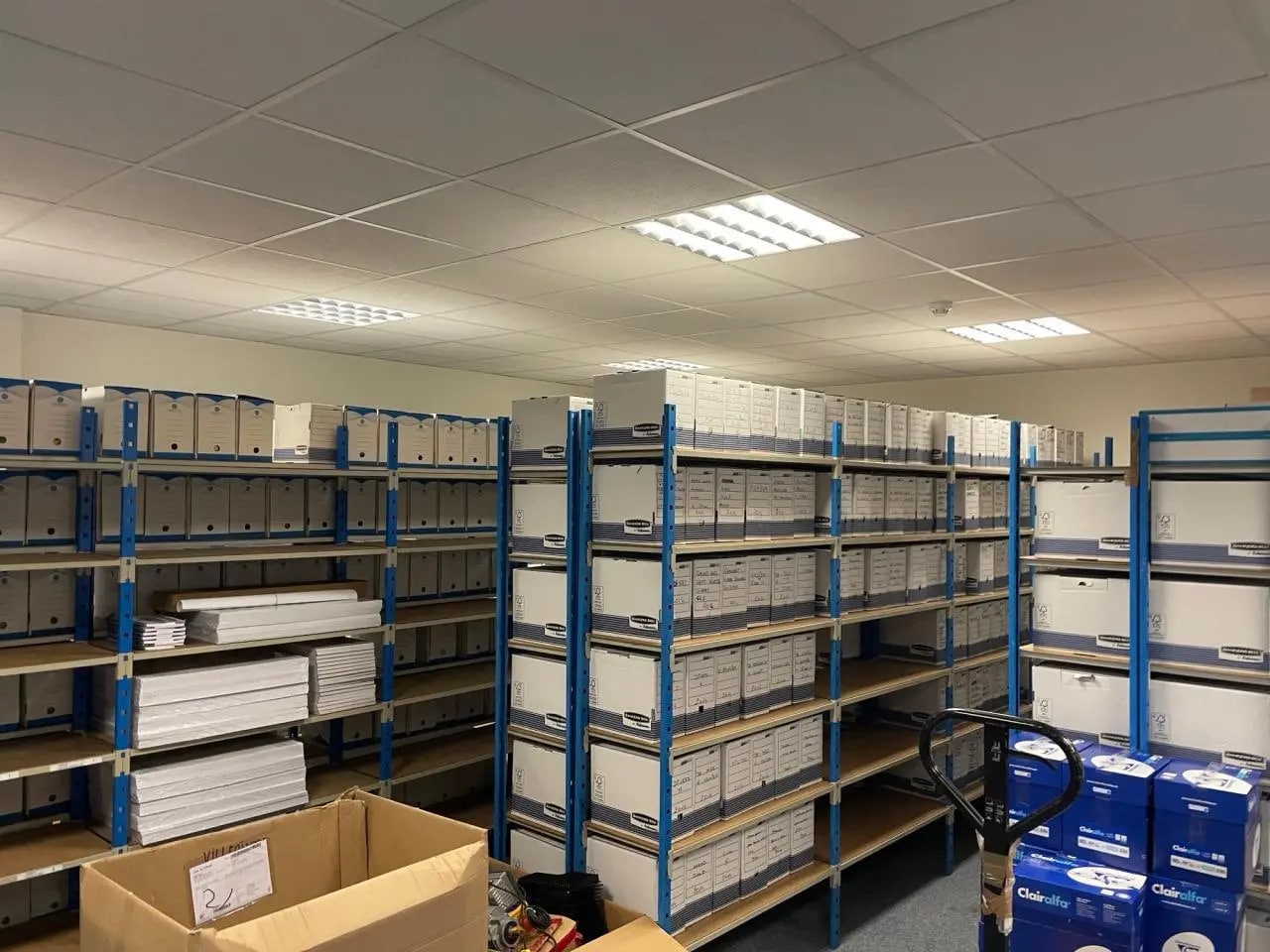 Local d'activités dans Villepinte à vendre Photo intérieure– Image 1 sur 8