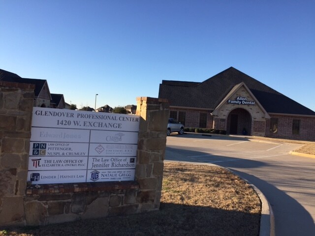 1420 W Exchange Pky, Allen, TX à louer Photo de l’immeuble– Image 1 sur 5