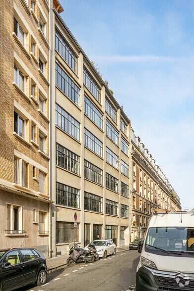 Bureau dans Paris à louer - Photo de l’immeuble – Image 2 sur 2