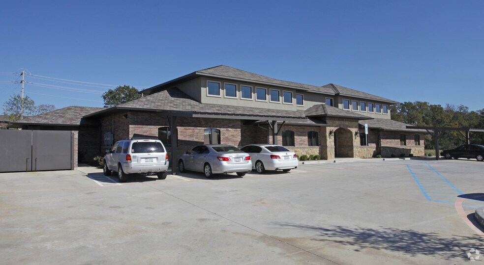 3120 Medpark Dr, Denton, TX à vendre - Photo de l’immeuble – Image 3 sur 9