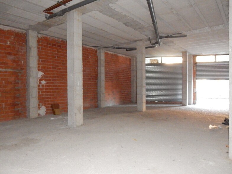Local commercial dans Ontinyent à vendre - Photo de l’immeuble – Image 2 sur 7
