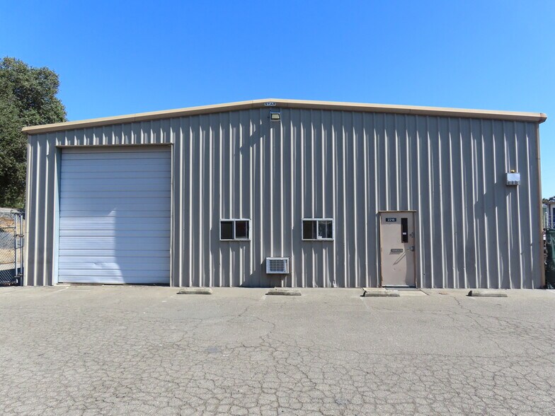 2218 Rice Ave, West Sacramento, CA à louer - Photo de l’immeuble – Image 3 sur 7