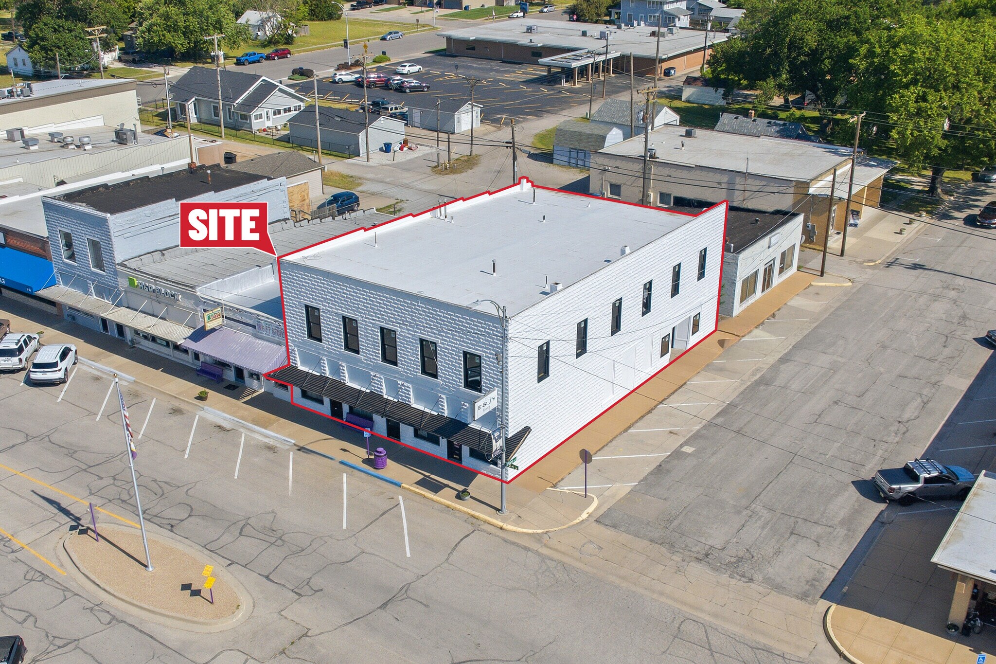 202 Main st, Valley Center, KS à vendre Photo de l’immeuble– Image 1 sur 10