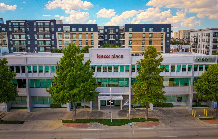 4633 N Central Expy, Dallas, TX à louer - Photo de l’immeuble – Image 2 sur 6