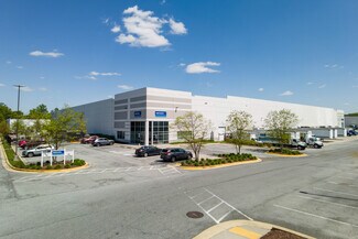 Plus de détails pour 1200 Hampton Park Blvd, Capitol Heights, MD - Industriel/Logistique à louer