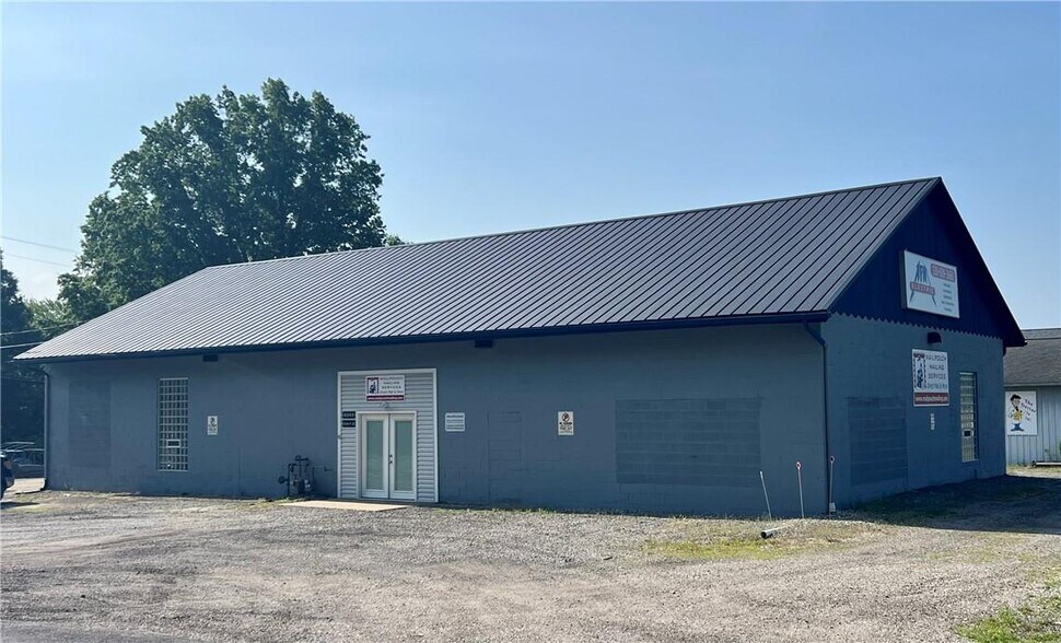 6203 Gladys St, Ravenna, OH à louer - Photo de l’immeuble – Image 2 sur 3