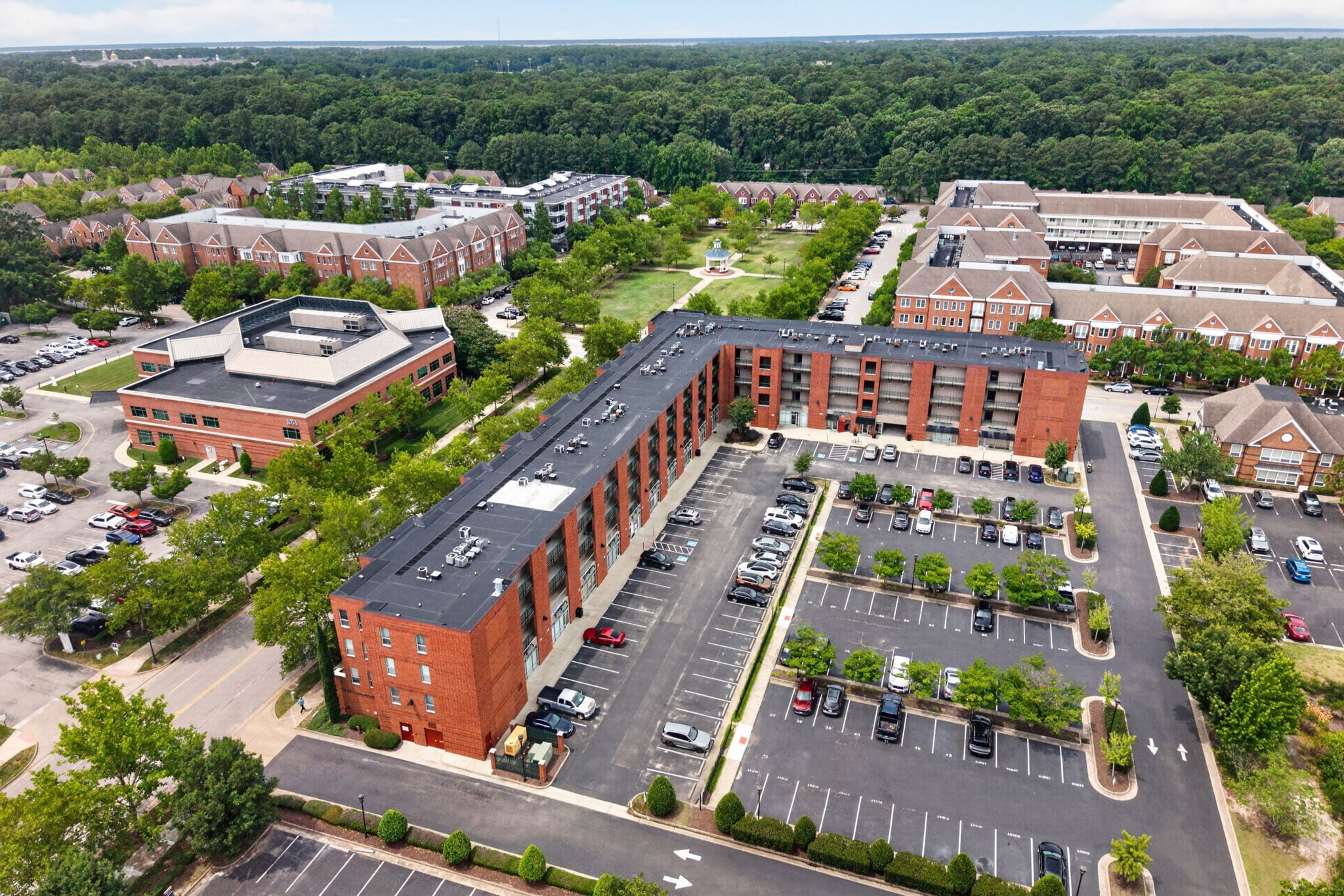 1060-1090 Loftis Blvd, Newport News, VA à vendre Aérien– Image 1 sur 6