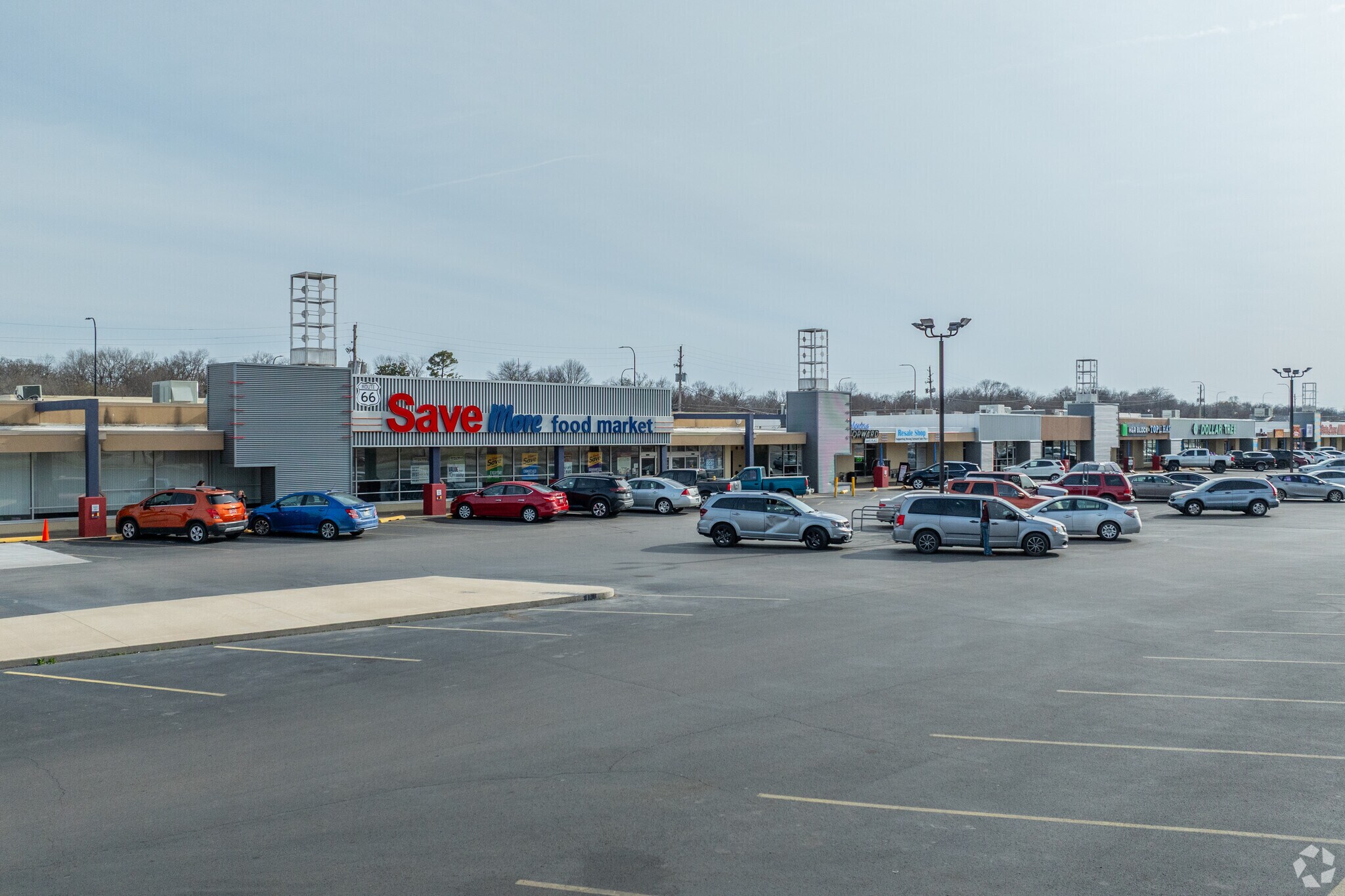 4227-4289 Southwest Blvd, Tulsa, OK à louer Photo principale– Image 1 sur 12