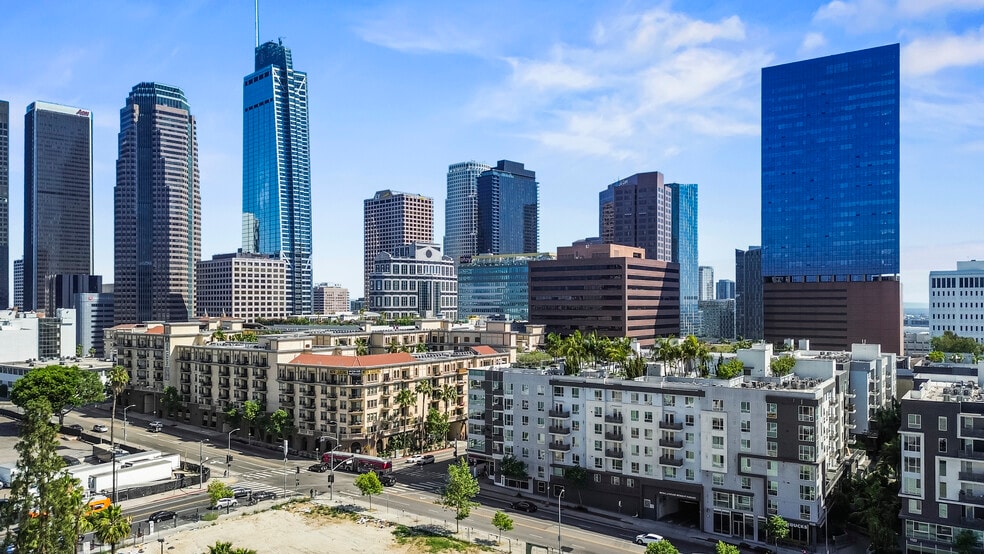 1120 W 6th St, Los Angeles, CA à louer - Photo de l’immeuble – Image 3 sur 91