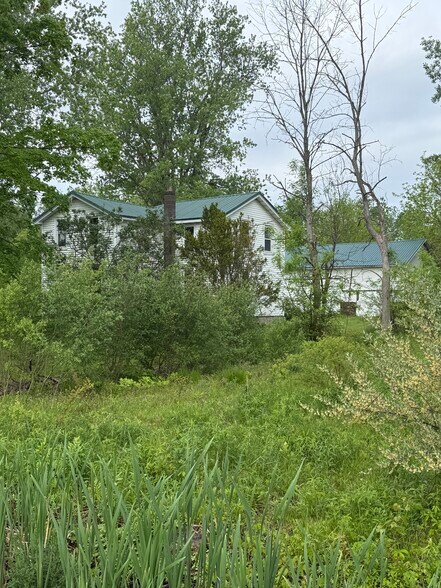 1873 Lake Rd, Hamlin, NY à vendre - Photo de l’immeuble – Image 1 sur 2
