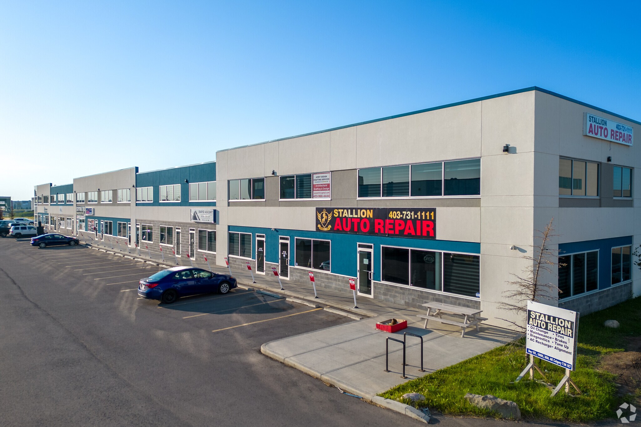 10985 38th St NE, Calgary, AB à vendre Photo de l’immeuble– Image 1 sur 30