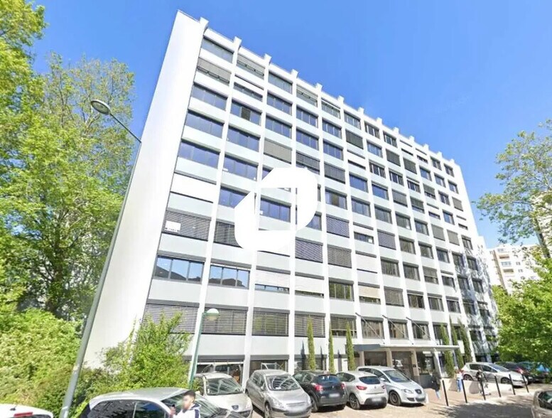 Bureau dans Villeurbanne à louer - Photo de l’immeuble – Image 1 sur 11