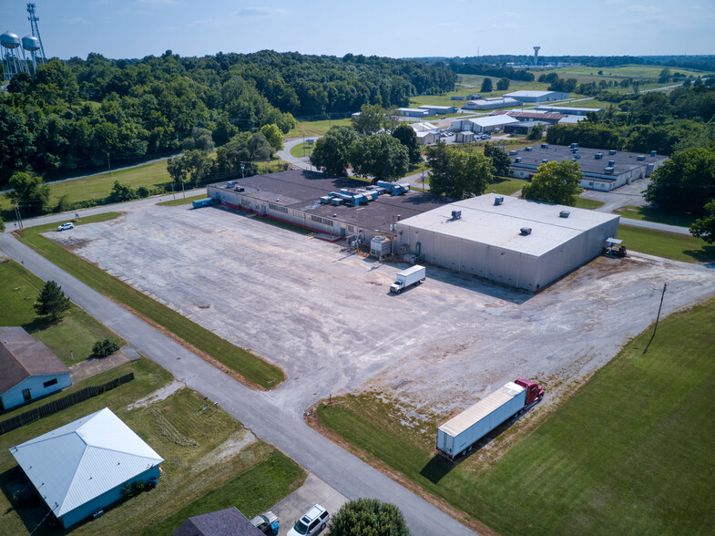 1100 County Farm Rd, Cassville, MO à vendre - Photo de l’immeuble – Image 2 sur 14