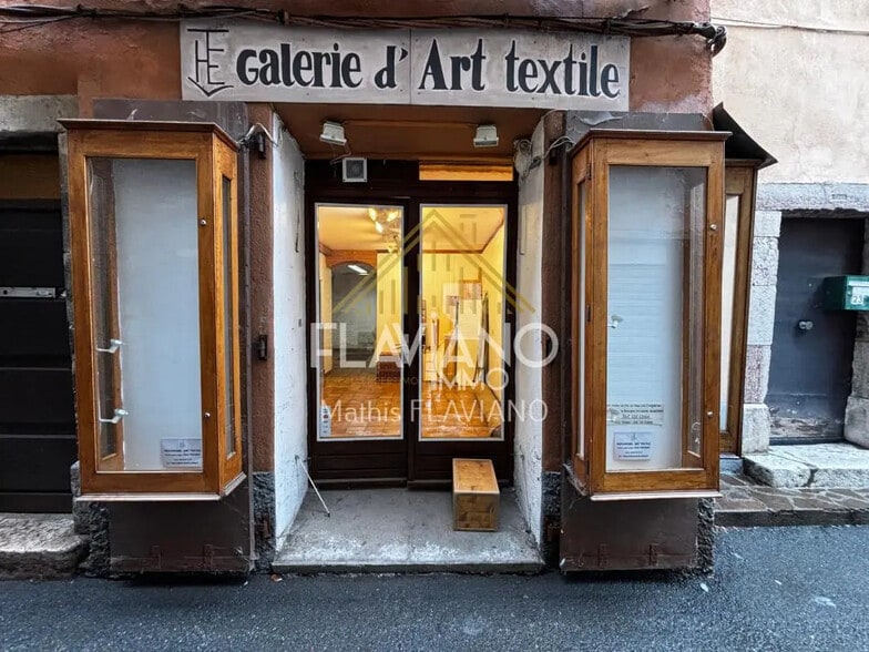 Local commercial dans Barcelonnette à vendre - Photo de l’immeuble – Image 1 sur 6