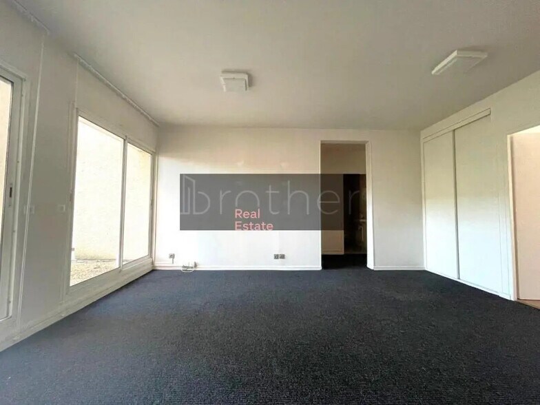 Bureau dans Bordeaux à louer - Photo intérieure – Image 2 sur 6