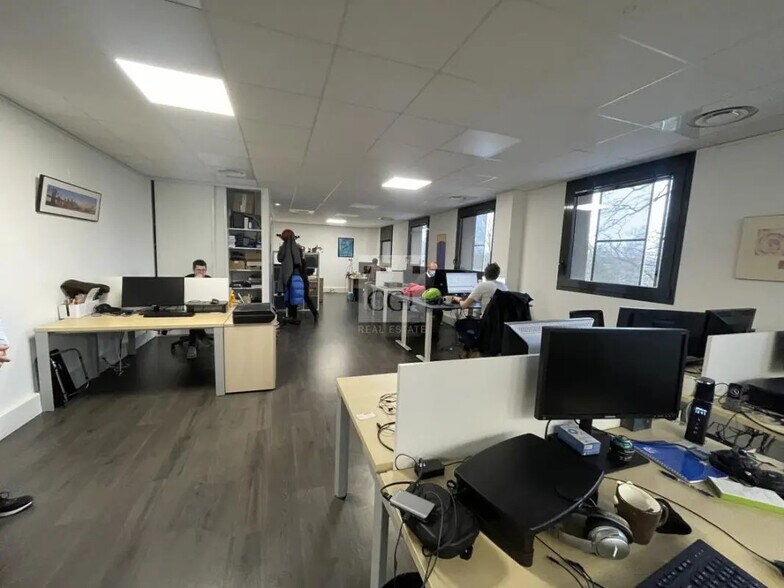 Bureau dans Meylan à louer - Photo de l’immeuble – Image 2 sur 4