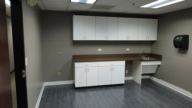 1601-1627 Rock Creek Blvd, Joliet, IL à louer Photo intérieure– Image 2 sur 13