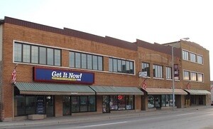 1270 Main St, Green Bay, WI à louer - Photo de l’immeuble – Image 1 sur 2