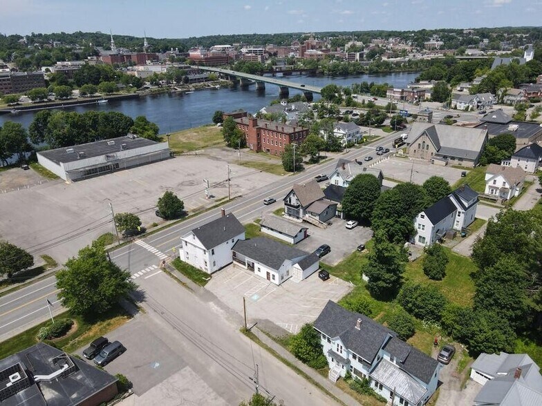 92 S Main St, Brewer, ME à vendre - Photo de l’immeuble – Image 3 sur 28