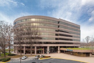 Plus de détails pour 8330 Boone Blvd, Vienna, VA - Bureau à louer