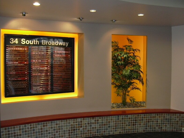 34 S Broadway, White Plains, NY à vendre - Photo intérieure – Image 2 sur 16