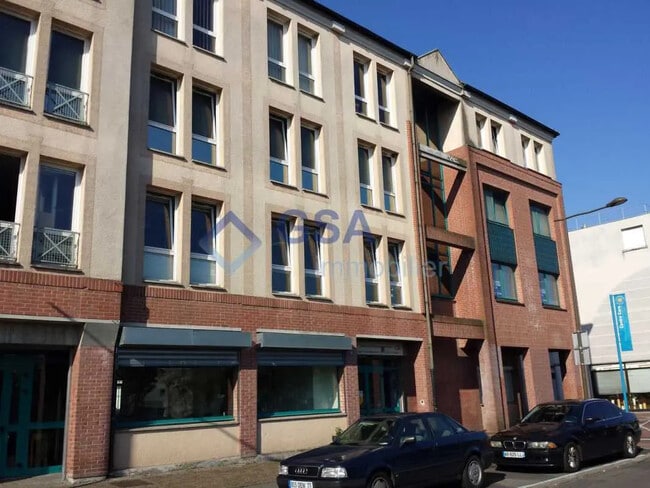 Plus de détails pour Bureau à louer