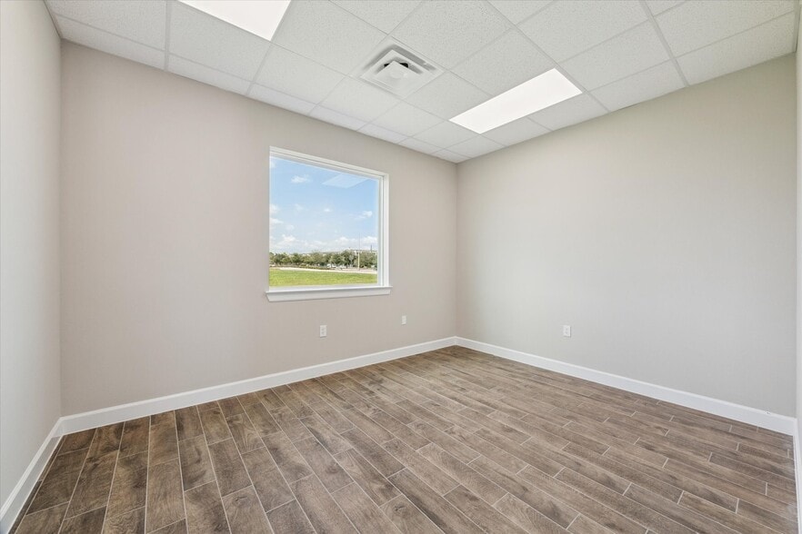 11960 Broadway St, Pearland, TX à louer - Photo intérieure – Image 2 sur 5
