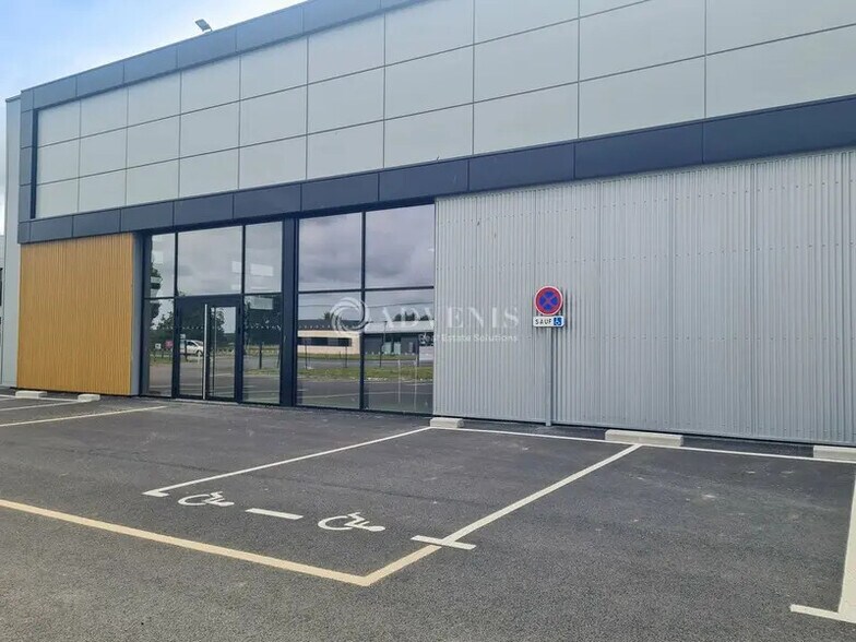 Local commercial dans Lamballe-Armor à louer - Photo de l’immeuble – Image 1 sur 10