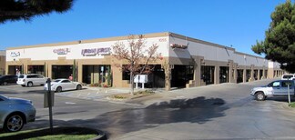 Plus de détails pour 1051-1055 W Columbia Way, Lancaster, CA - Bureau à louer