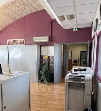 Plus de détails pour Bureau à louer